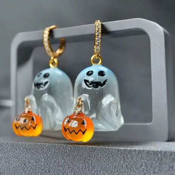 Halloween Ghost Pumpkin Trick or Treat Earrings - Picture 1 of 9